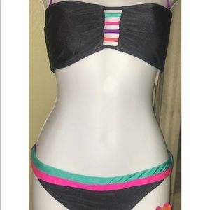 NWT Macy’s raisins swimwear sz large